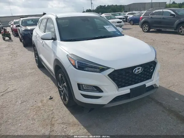 KM8J33AL4MU313925 2021 HYUNDAI TUCSON - Image 1