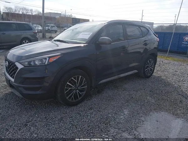 KM8J33AL4MU343197 2021 HYUNDAI TUCSON - Image 2