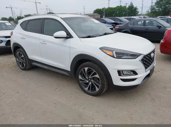 KM8J33AL4MU369315 2021 HYUNDAI TUCSON - Image 1