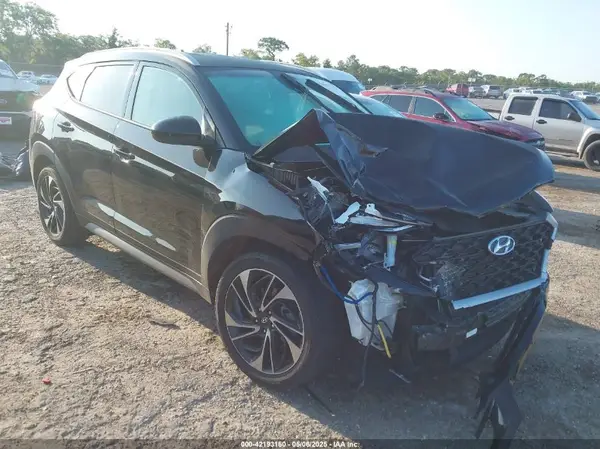 KM8J33AL4MU407660 2021 HYUNDAI TUCSON - Image 1