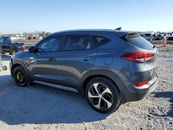 KM8J33AL5JU729610 2018 HYUNDAI TUCSON - Image 2