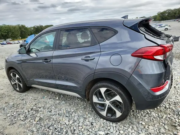 KM8J33AL5JU736251 2018 HYUNDAI TUCSON - Image 2