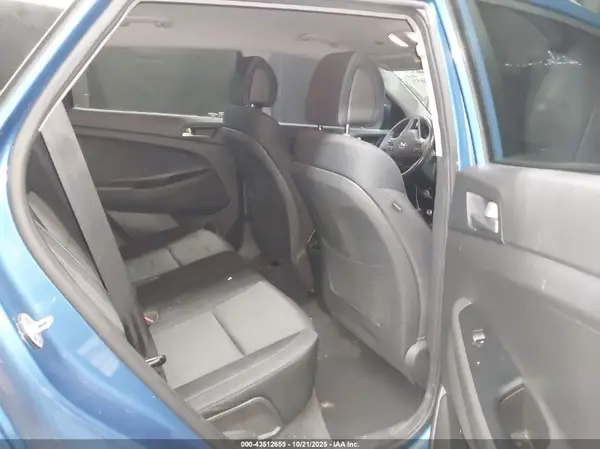 KM8J33AL5JU800546 2018 HYUNDAI TUCSON - Image 8