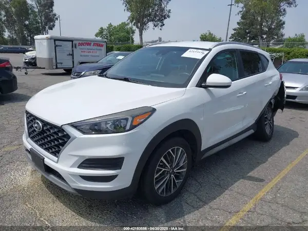 KM8J33AL5KU021603 2019 HYUNDAI TUCSON - Image 2
