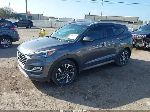 KM8J33AL5KU045058 2019 HYUNDAI TUCSON - Image 2
