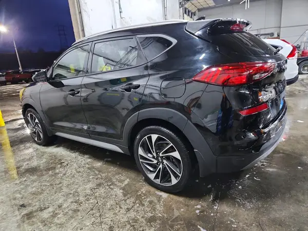 KM8J33AL5KU845035 2019 HYUNDAI TUCSON - Image 2