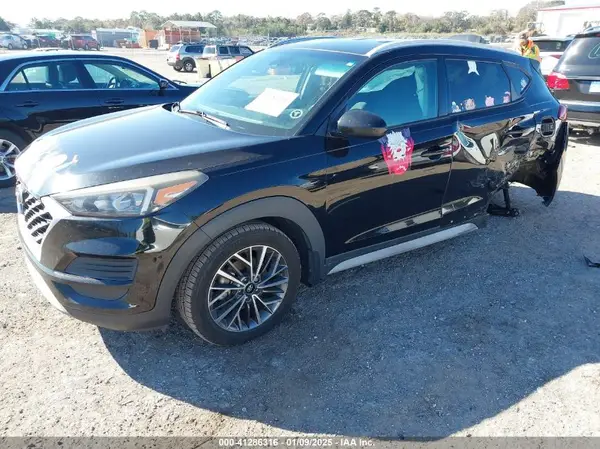 KM8J33AL5KU902933 2019 HYUNDAI TUCSON - Image 2
