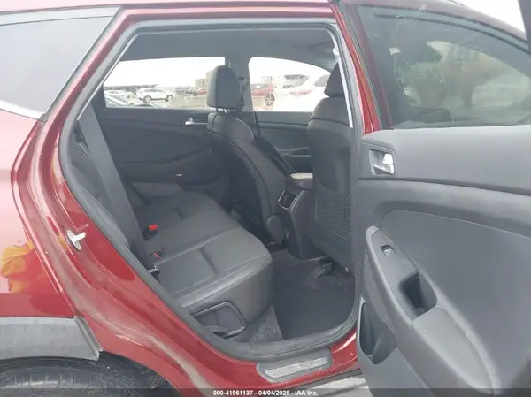 KM8J33AL5KU912541 2019 HYUNDAI TUCSON - Image 8
