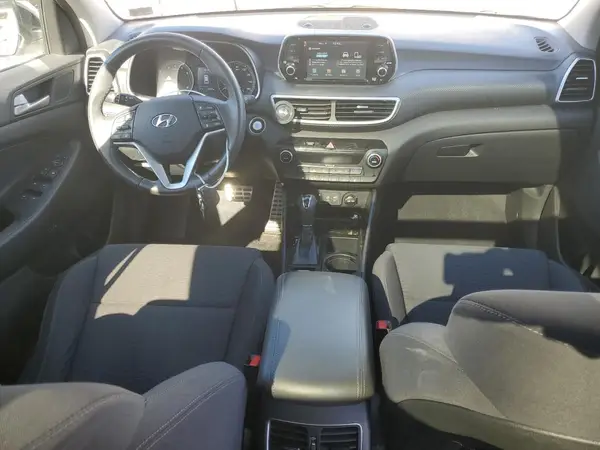 KM8J33AL5KU940565 2019 HYUNDAI TUCSON - Image 8