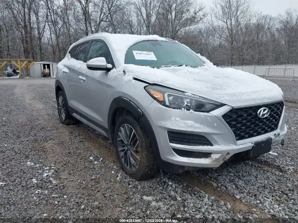 KM8J33AL5KU980127 2019 HYUNDAI TUCSON - Image 1