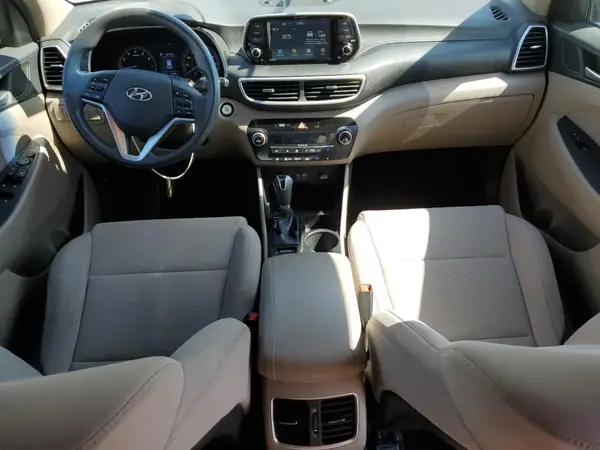KM8J33AL5KU998417 2019 HYUNDAI TUCSON - Image 8