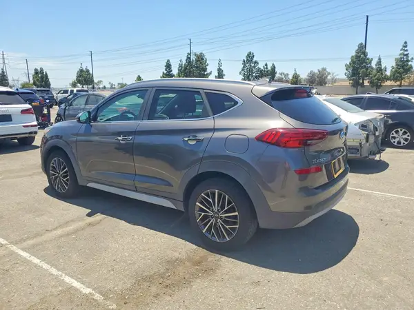 KM8J33AL5LU157389 2020 HYUNDAI TUCSON - Image 2