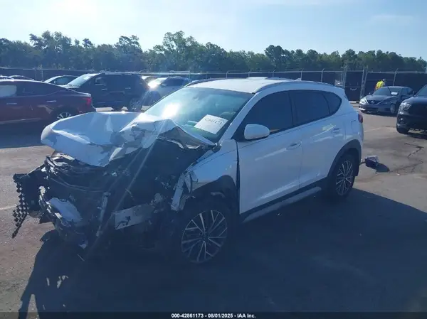 KM8J33AL5LU223908 2020 HYUNDAI TUCSON - Image 2