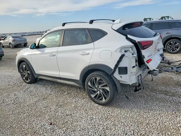 KM8J33AL5LU252602 2020 HYUNDAI TUCSON - Image 2