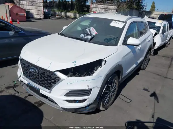 KM8J33AL5MU292759 2021 HYUNDAI TUCSON - Image 2