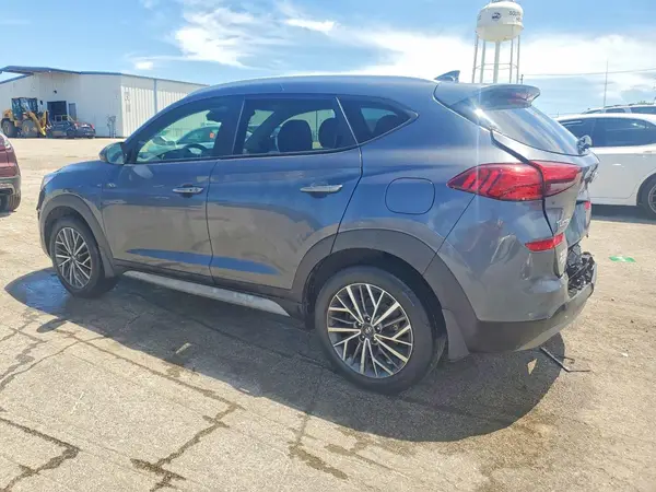 KM8J33AL5MU301475 2021 HYUNDAI TUCSON - Image 2