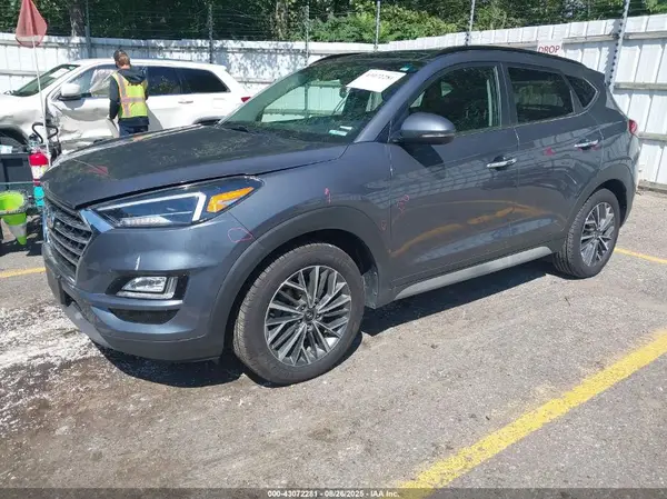 KM8J33AL5MU312394 2021 HYUNDAI TUCSON - Image 2