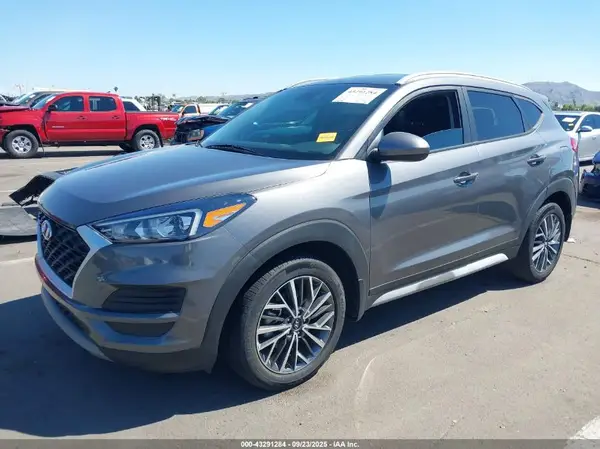 KM8J33AL5MU322472 2021 HYUNDAI TUCSON - Image 2
