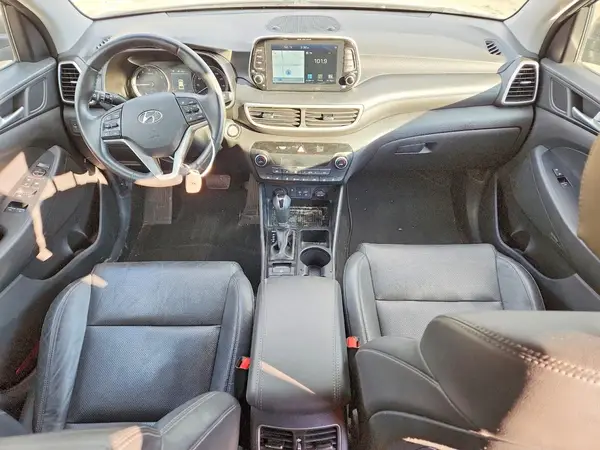 KM8J33AL5MU334766 2021 HYUNDAI TUCSON - Image 8