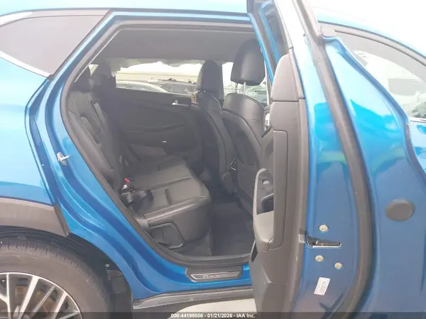 KM8J33AL5MU338087 2021 HYUNDAI TUCSON - Image 8