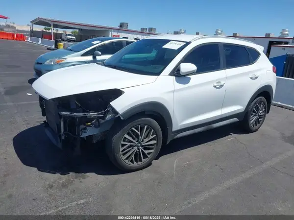 KM8J33AL5MU357691 2021 HYUNDAI TUCSON - Image 2