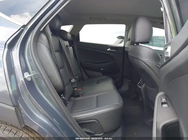 KM8J33AL5MU387113 2021 HYUNDAI TUCSON - Image 8