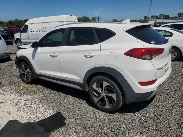 KM8J33AL6JU801821 2018 HYUNDAI TUCSON - Image 2