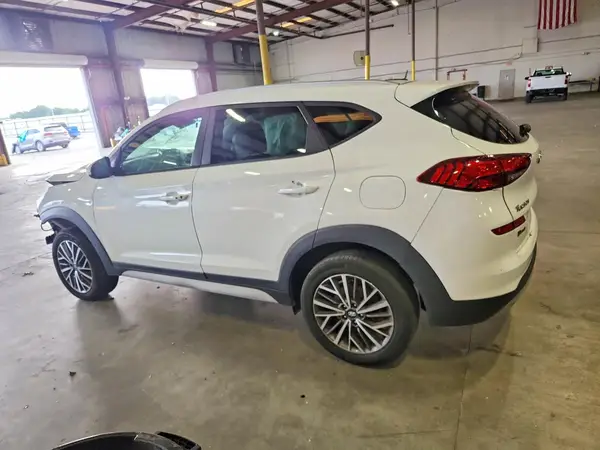 KM8J33AL6KU034988 2019 HYUNDAI TUCSON - Image 2