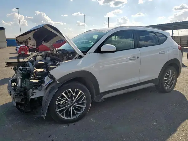 KM8J33AL6KU060393 2019 HYUNDAI TUCSON - Image 1