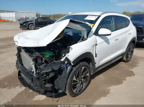 KM8J33AL6KU853158 2019 HYUNDAI TUCSON - Image 2