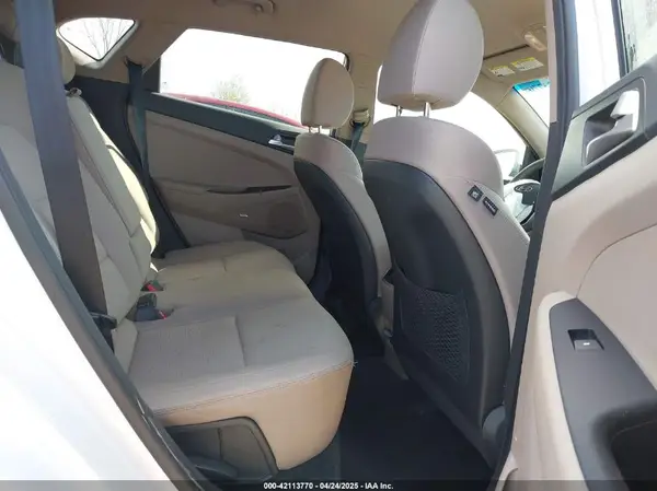 KM8J33AL6KU853158 2019 HYUNDAI TUCSON - Image 8