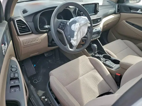 KM8J33AL6KU869893 2019 HYUNDAI TUCSON - Image 8