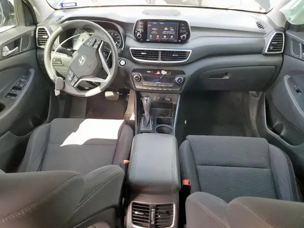 KM8J33AL6KU885527 2019 HYUNDAI TUCSON - Image 8