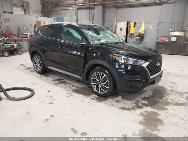KM8J33AL6KU938288 2019 HYUNDAI TUCSON - Image 1