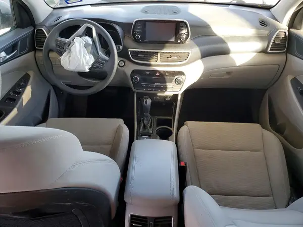 KM8J33AL6KU940607 2019 HYUNDAI TUCSON - Image 8