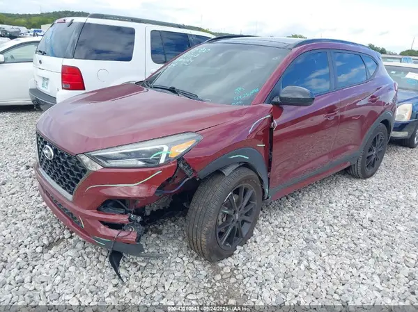 KM8J33AL6KU980475 2019 HYUNDAI TUCSON - Image 2