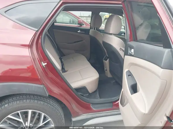 KM8J33AL6KU981237 2019 HYUNDAI TUCSON - Image 8