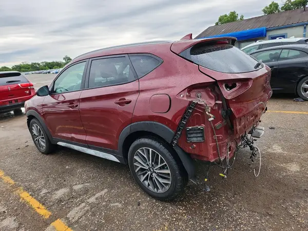 KM8J33AL6LU121081 2020 HYUNDAI TUCSON - Image 2