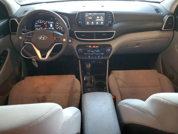 KM8J33AL6LU135370 2020 HYUNDAI TUCSON - Image 8