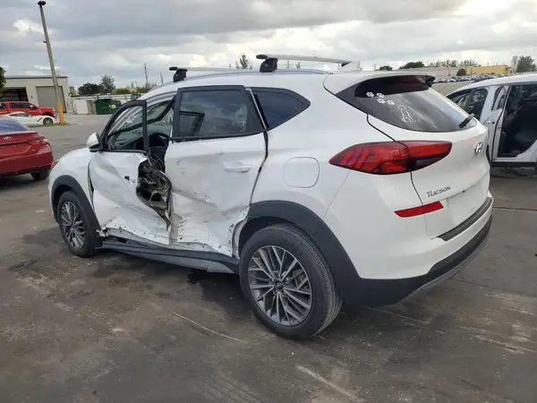 KM8J33AL6LU137345 2020 HYUNDAI TUCSON - Image 2