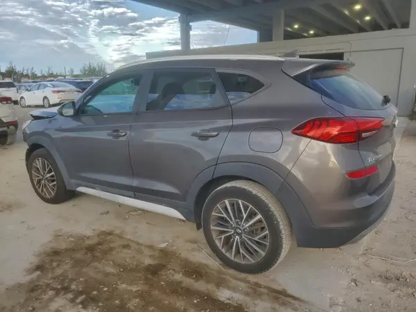 KM8J33AL6LU146420 2020 HYUNDAI TUCSON - Image 2