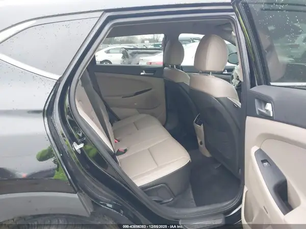 KM8J33AL6LU184231 2020 HYUNDAI TUCSON - Image 8