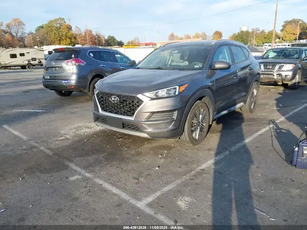 KM8J33AL6LU250776 2020 HYUNDAI TUCSON - Image 2