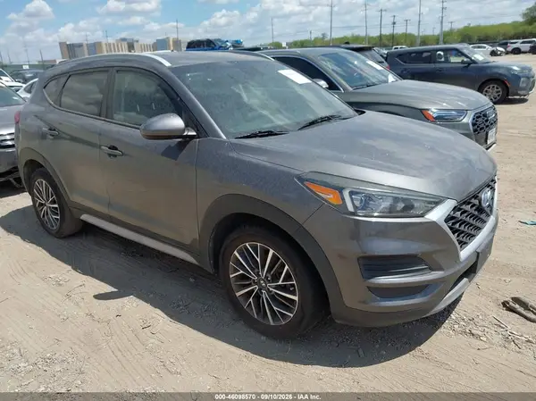KM8J33AL6LU258084 2020 HYUNDAI TUCSON - Image 1