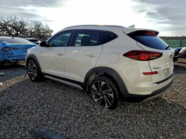 KM8J33AL6MU321573 2021 HYUNDAI TUCSON - Image 2