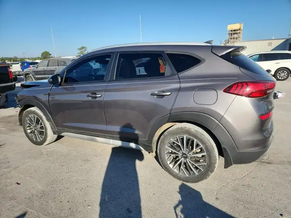 KM8J33AL6MU351303 2021 HYUNDAI TUCSON - Image 2