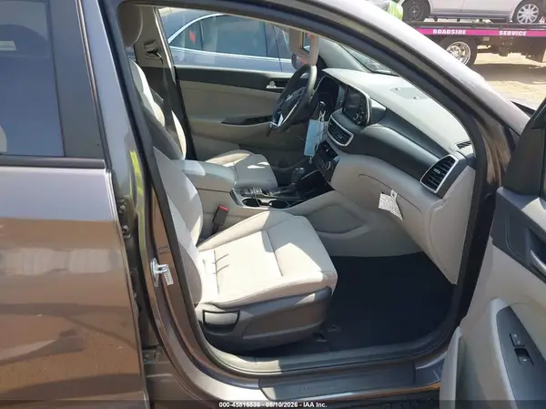 2021 HYUNDAI TUCSON IAAI lot 45815536 auction photo 5