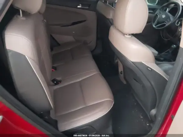 KM8J33AL6MU385872 2021 HYUNDAI TUCSON - Image 8