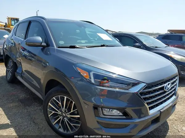 KM8J33AL6MU403920 2021 HYUNDAI TUCSON - Image 1