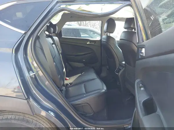 KM8J33AL6MU410317 2021 HYUNDAI TUCSON - Image 8
